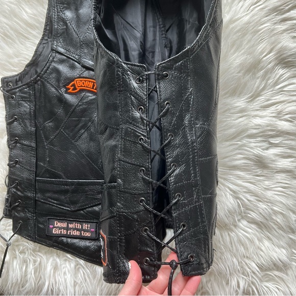 Diamond Plate Rock Design Genuine Leather Vest - Women's Motorcycle Jacket 🏍️ - Picture 7 of 9